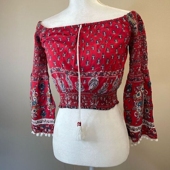 Band of Gypsies| Small | Stretch| Soft| Bell Sleeves - Picture 11 of 17